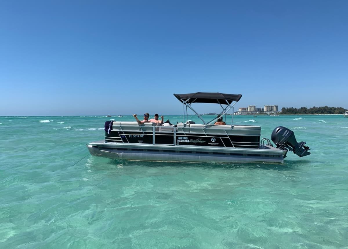 Safe Harbor Marinas Siesta Key Sarasota, Florida