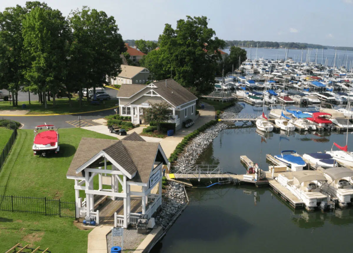 Safe Harbor Kings Point Safe Harbor Marinas