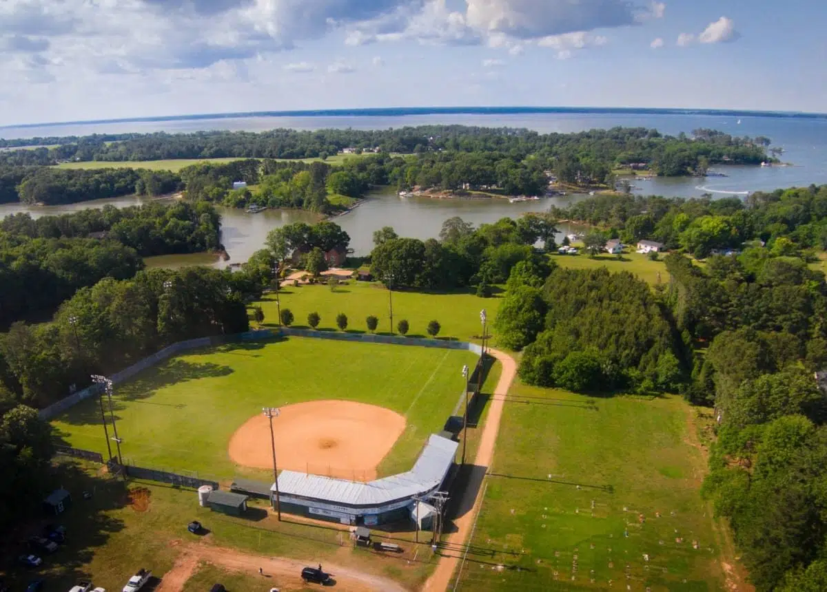 Safe Harbor Stingray Point Safe Harbor Marinas