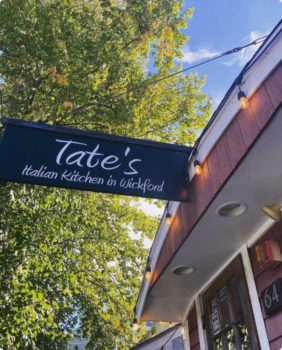 tate's italian kitchen in wickford sign