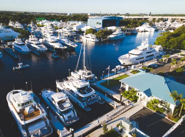 Safe Harbor Calusa Island - Safe Harbor Marinas